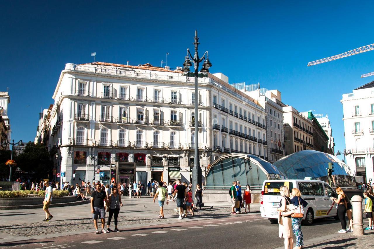 Ferienwohnung Apartamento En Carretas - Puerta Del Sol Madrid Exterior foto